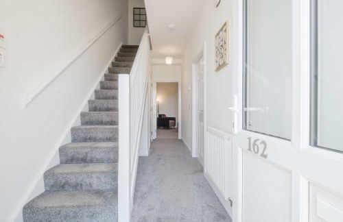 Pristine and Modern Home away from Home - Photo 47