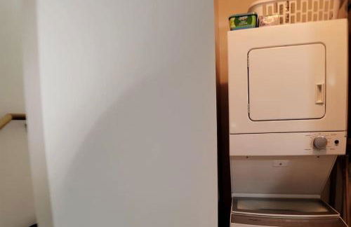 #1 Downtown King Free Parking- Walk to Gainbridge, Lucas Oil, Conv Cntr - Foto 19