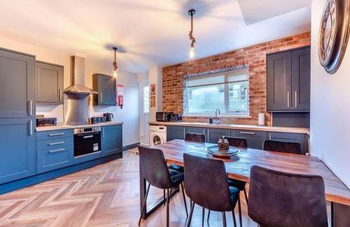 Smugglers Cove - Photo 5