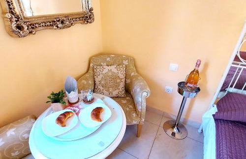 SMALL APARTMENT, Adeje House Wifi Free - Foto 4