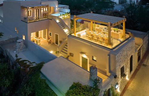 Kaptara Premium Villa, Plunge Pool & Jacuzzis - Foto 1