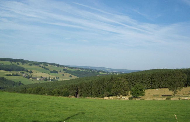 Farmhouse in Basse-bodeux Near Forest - Photo 10