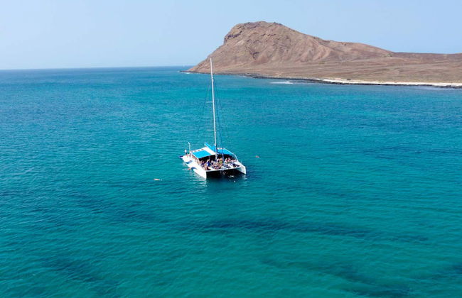 Sal Island Catamaran Cruise - Foto 2