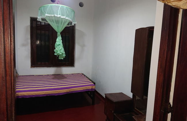 More Attractive Wonderful 1950 Mid-century Home With Another Newly Built House - Foto 4