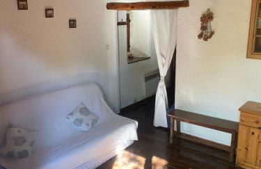 En pleine nature avec jardin - Foto 15