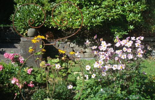 Welcome Home - Photo 12