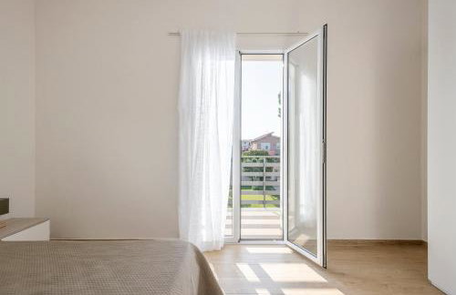 Villa Francesca - Beach and Airport - Photo 15