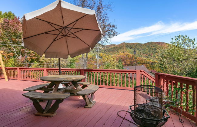Smoky Mountain Mecca by Avantstay Mountain Views - Foto 22