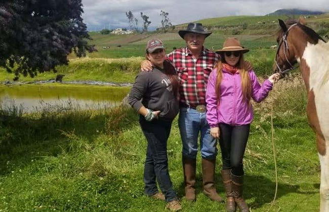 Visita a la Hacienda Hipolongo Cruz de Mayo - Foto 1