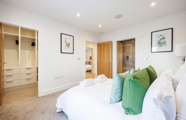 Lovely 4 Bedroom Home In Buckinghamshire - Foto 21