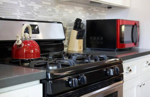 Stylish Modern Lake Balboa Retreat 3 Bedroom House - Foto 15