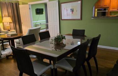 6BR in Suburban area close to Freeway and Galeria - Foto 38