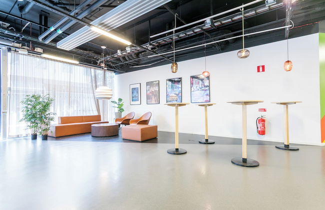 ApartDirect Arlandastad - Foto 2