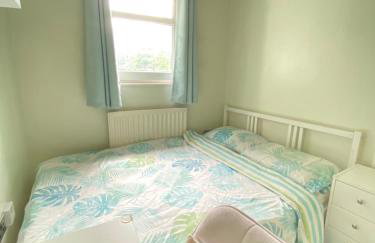 3 Bedroom House with Free Parkings, Close to City Centre and Transportation Links, at Gateshead, Newcastle upon Tyne - Foto 5