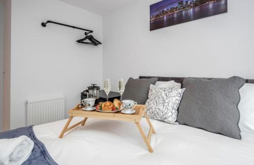 Watford Cassio Deluxe - Modernview Serviced Accommodation - Foto 21