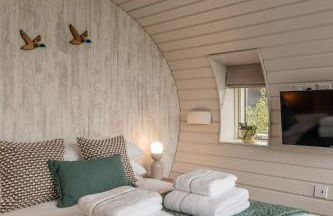 Stunning Sustainable Pod on Old Chalford Farm! - Foto 101