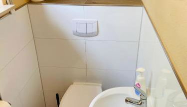 Generous Apartment I 7 Beds I 110 sqm I Fast Internet - Foto 5