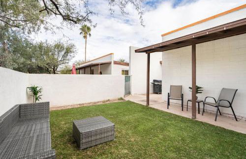 Bright 2BR Oasis Desert Charm and BBQ Nights - Foto 30