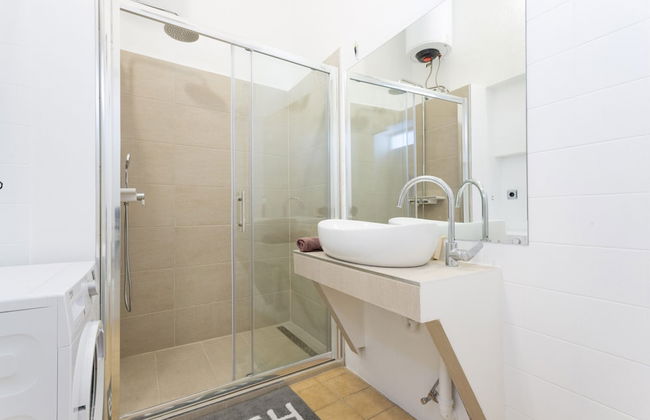 Large 150 m2 apt With Pool and 500 m2 Garden - Foto 18