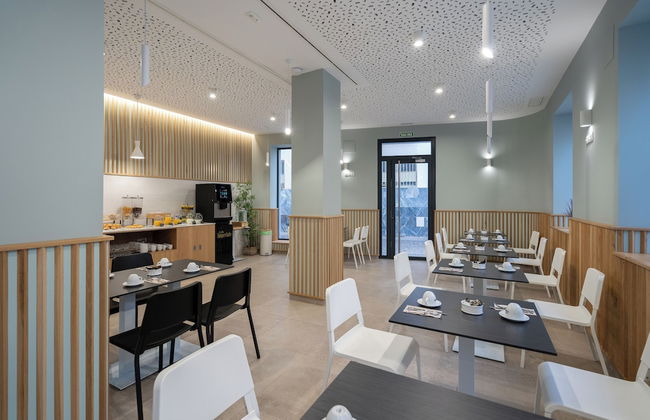 Plaza de la Luz Cádiz - Photo 60