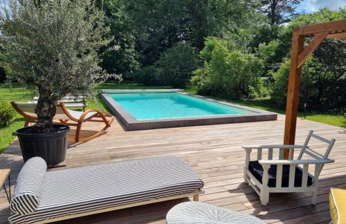 VILLA MURA gite luxe avec piscine et spa campagne et grand air nouvelle Aquitaine Corrèze - Foto 42