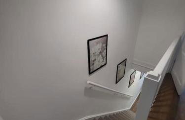 4 Bedroom House - Free Parking, Great access to London, Herts, Essex - Photo 18