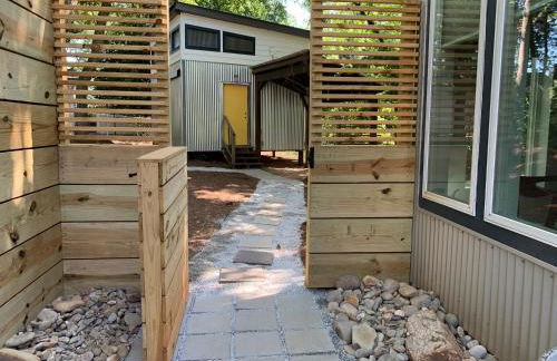 NormalBnB - 2 Blocks From Restaurants, Bars, Hospital - Foto 23