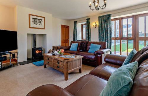 2 Bed in Helston oc-roseb - Photo 3