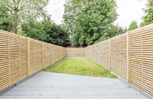 4 Beds Work Housing Near Croydon with Free Parking, High Speed WIFI sleeps up to 9 - Foto 14