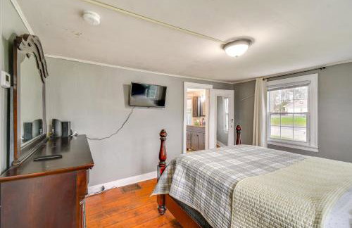 5 Mi to Lake Ontario Mexico Home with Seasonal Pool - Photo 12