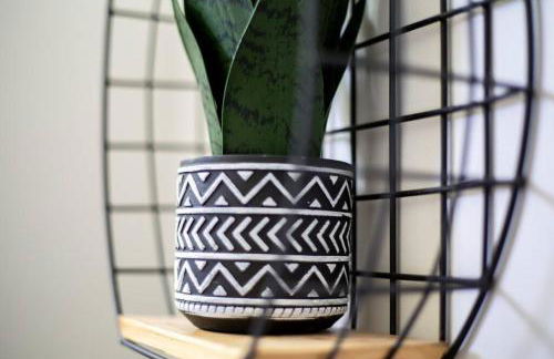 NEW - Modern Rustic Retreat Ardmore Chalet - Foto 45