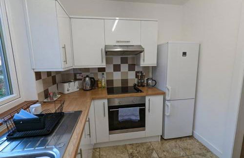 Two bedroom flat in Bridge of Allan, Stirling - Foto 9