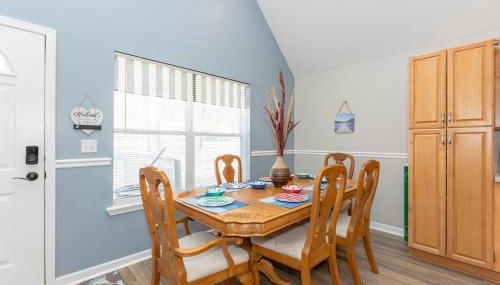 *4BR 2BA N Shore Hidden Retreat* - Photo 5