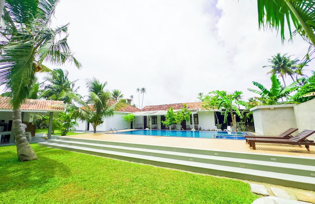 The White House Villa - Foto 28