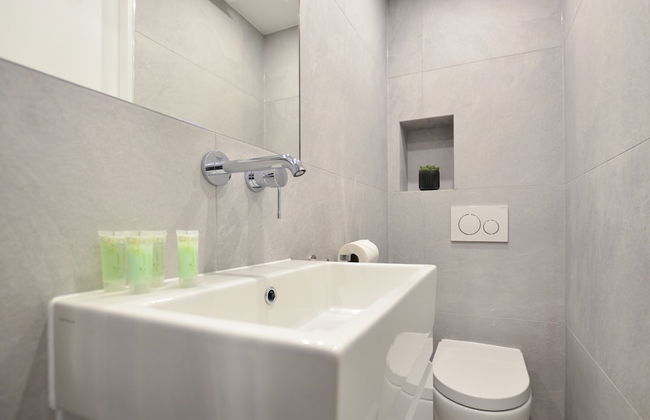 Shepherds Bush Green Serviced Apartments by Concept Apartments - Photo 40