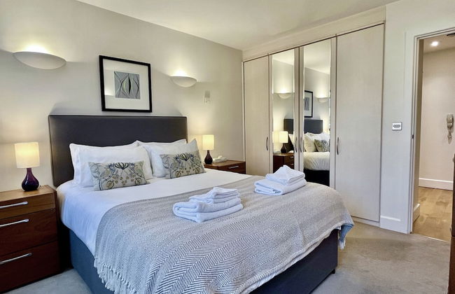 Your Space Apartments - The Hamilton's - Photo 8