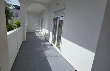 6 M, 50 m do plaže - Foto 70