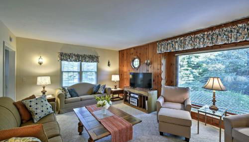 Family-Friendly Fish Creek Cape House with Deck! - Foto 3