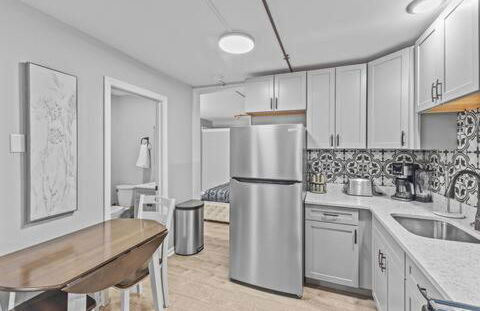 Convenient Apt Close to Downtown - Foto 8