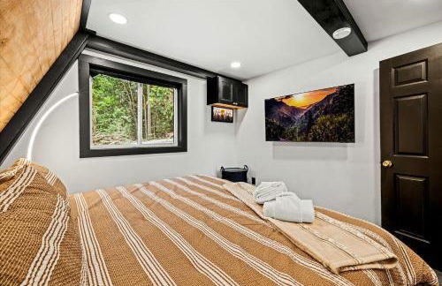 Modern A-Frame Cabin with Breathtaking Views of the Smoky Mountains, Perfect for Families or Groups - Foto 45