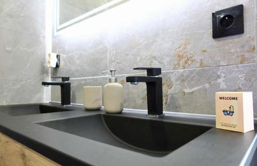 Appartement Cosy avec Balnéo - Tout à pied - Foto 15