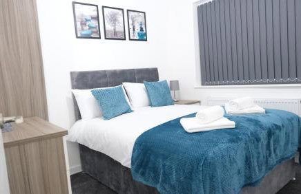 Modernized Three Bedroom House near City Stadium, Attractions, City Centre - Sky n Netflix - Convenient Transport - Foto 5