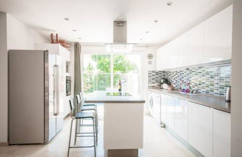 Beach Villa Costanera in Marbella - Photo 17