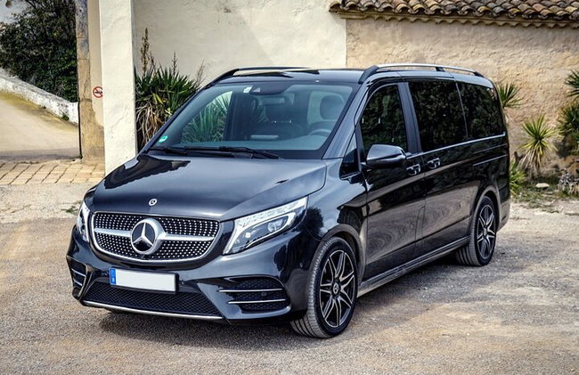 Transfer Privado: Andorra La Vella para Barcelona em Van de Luxo - Foto 2