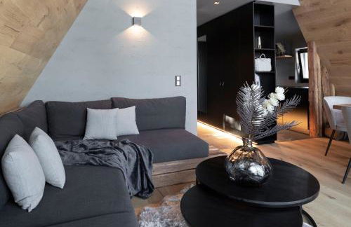 LUXE VISTA Mountain Chalet Cermis - mitten auf der Alm und Skipiste - Foto 24