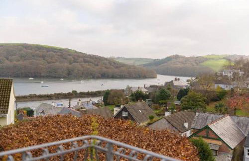 Stunning River Views, Tranquil Split-Level House, Private Garden & Parking - Foto 17