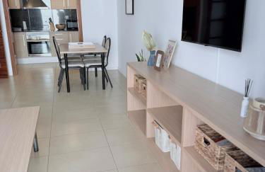 Costa Suite Beach, Pool and Parking - Foto 10