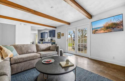 Golden Crest Getaway - Photo 11