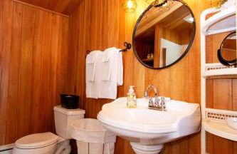 Honey Bear Cabin - Photo 17