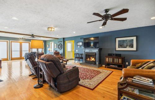 Sunset Haven - Lakeside Retreat in GOTL - Foto 4